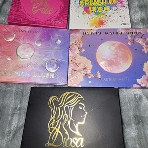 Eyeshadow Palette - Vibrant Multi-Color Collection